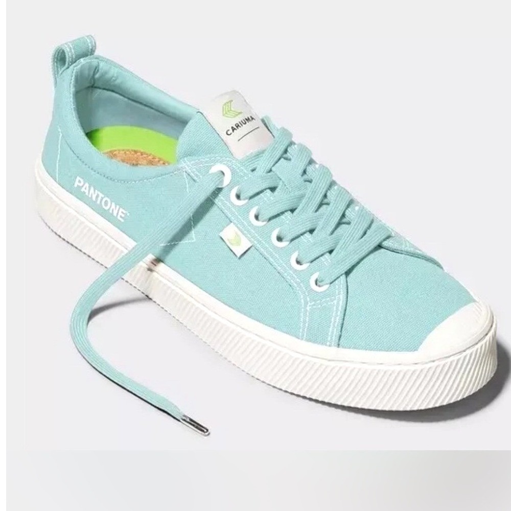 Cariuma OCA Low Pantone Mint Aqua Canvas Sneakers Womens 12 Mens 10.5